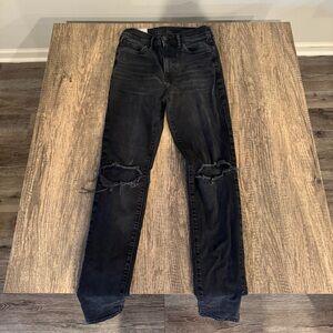 H&M men’s skinny fit jeans